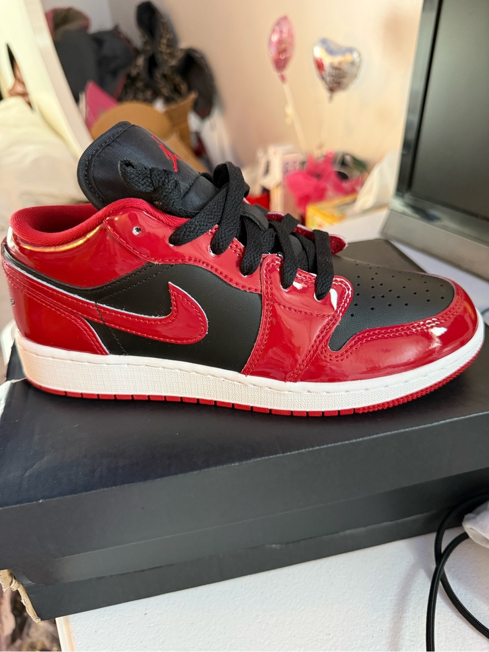 Jordan Kids' Low Top Sneakers in Red and Black